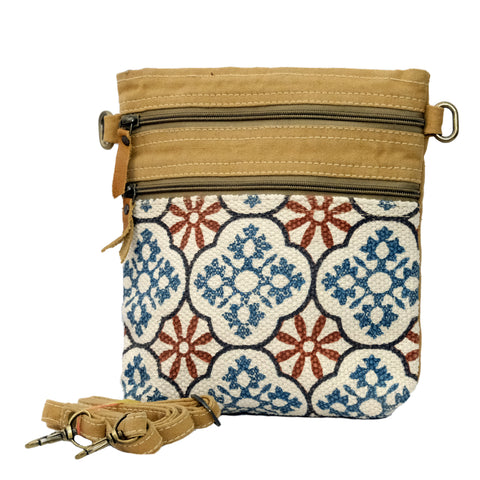Pitiful  Small & Crossbody Bag
