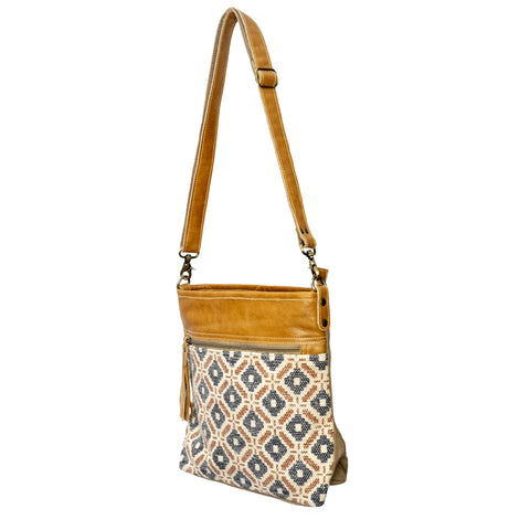 Genteel Shoulder Bag