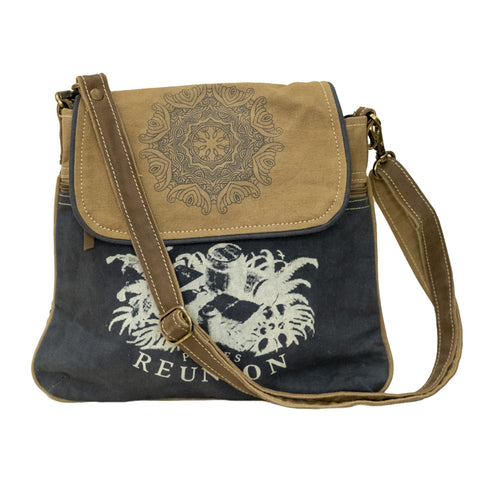 Bozoy Shoulder Bag
