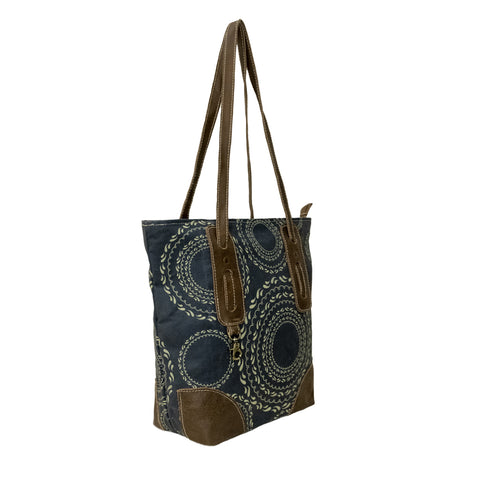 Parakit Tote Bag