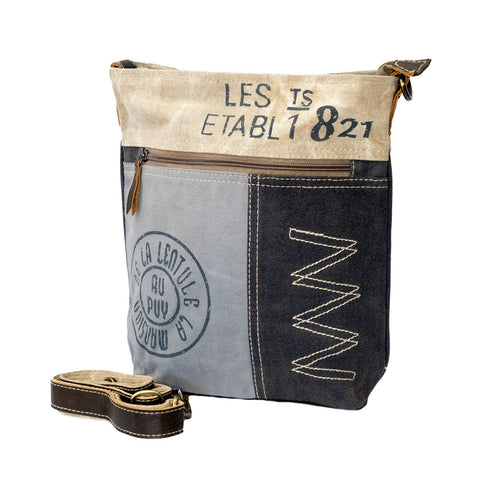 Mien Shoulder Bag