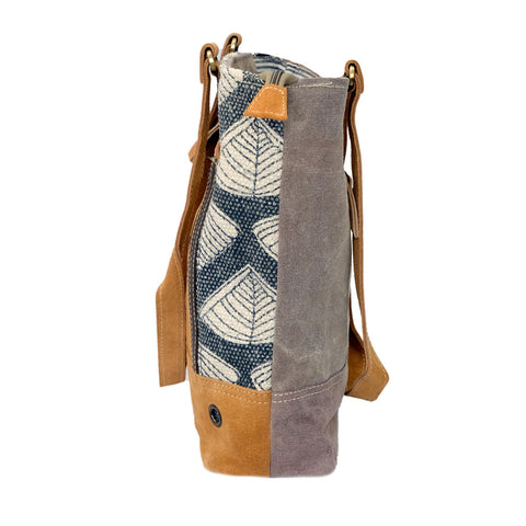 Parapet Tote Bag